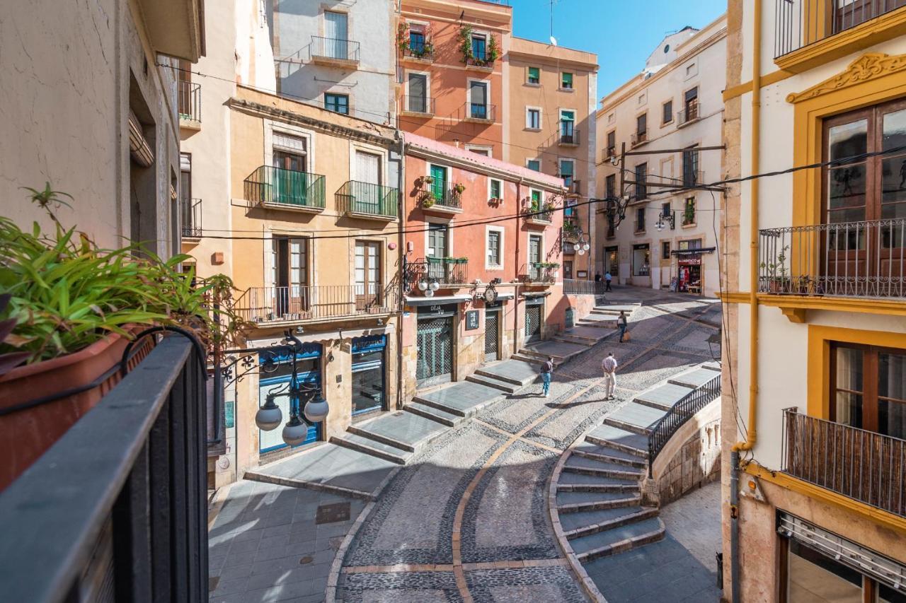 Apartamento En Plaza Sedassos Centro Historico Tarragona Dış mekan fotoğraf