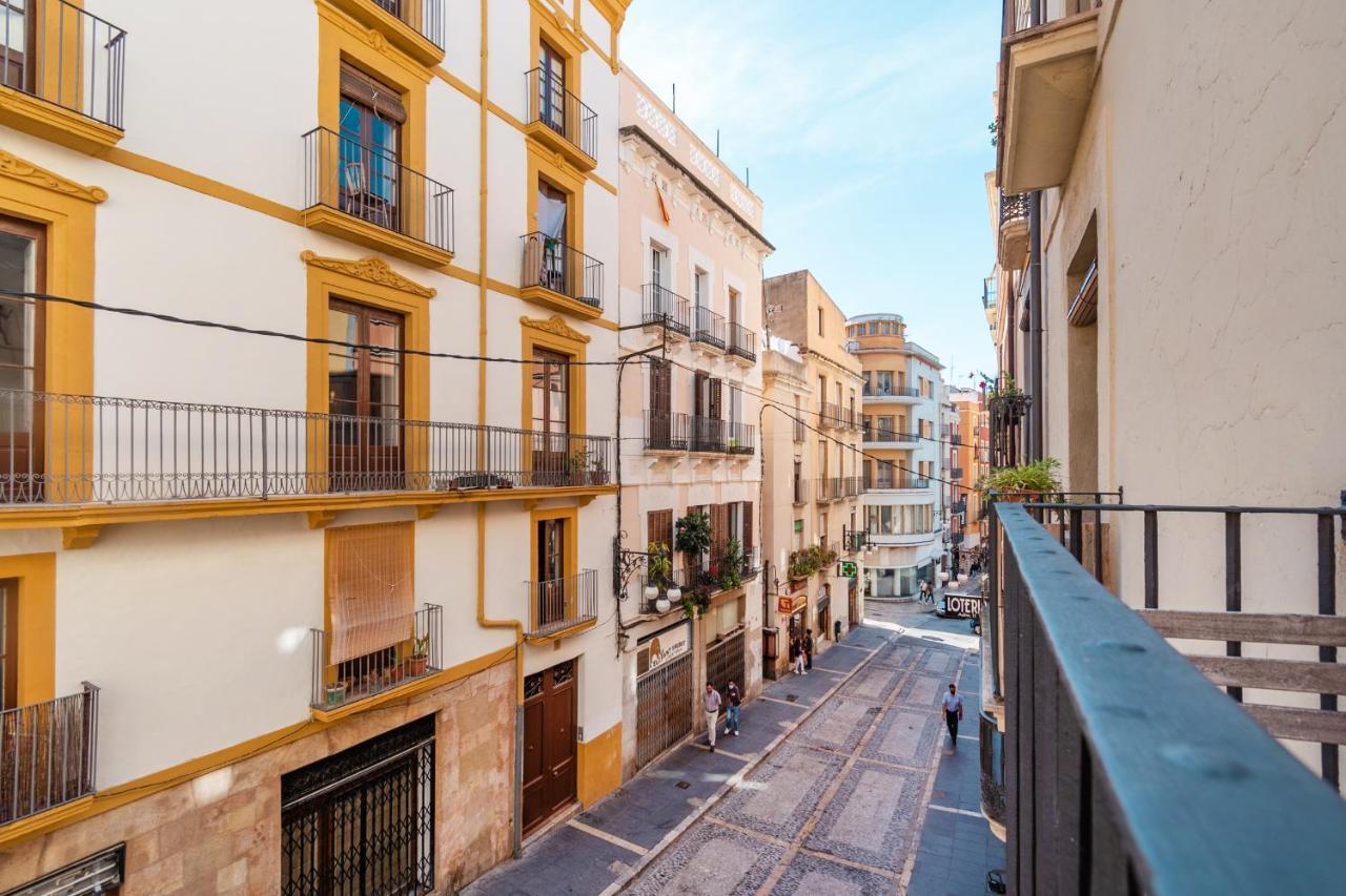 Apartamento En Plaza Sedassos Centro Historico Tarragona Dış mekan fotoğraf