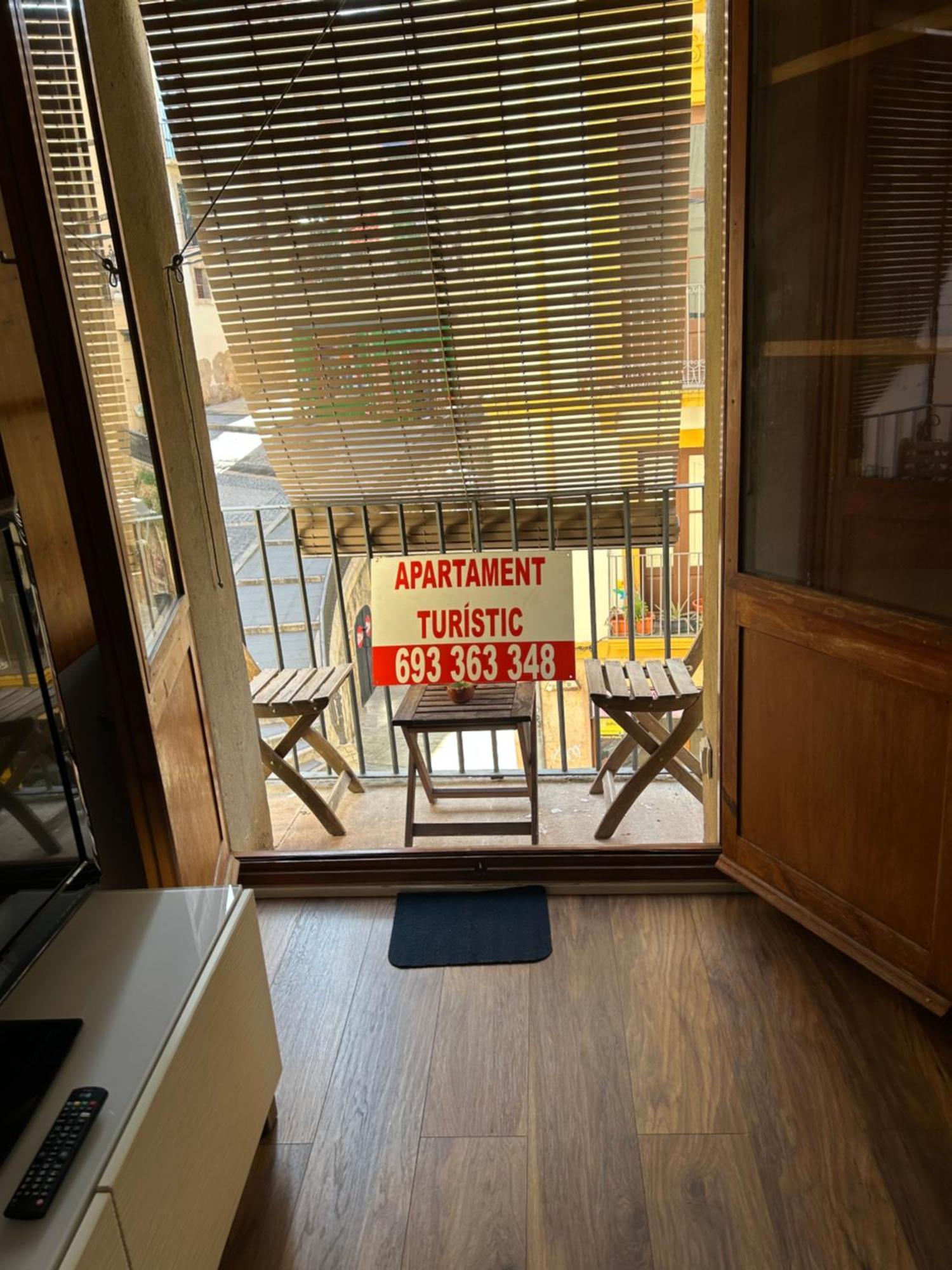 Apartamento En Plaza Sedassos Centro Historico Tarragona Dış mekan fotoğraf