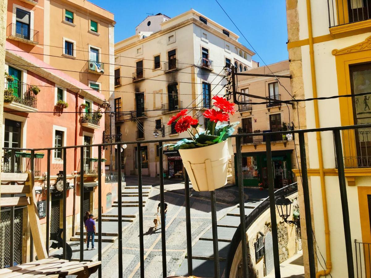 Apartamento En Plaza Sedassos Centro Historico Tarragona Dış mekan fotoğraf